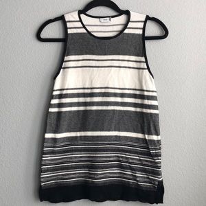 Vince thin black and white top. XS